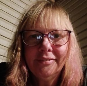 Meet your Posher, Jeni